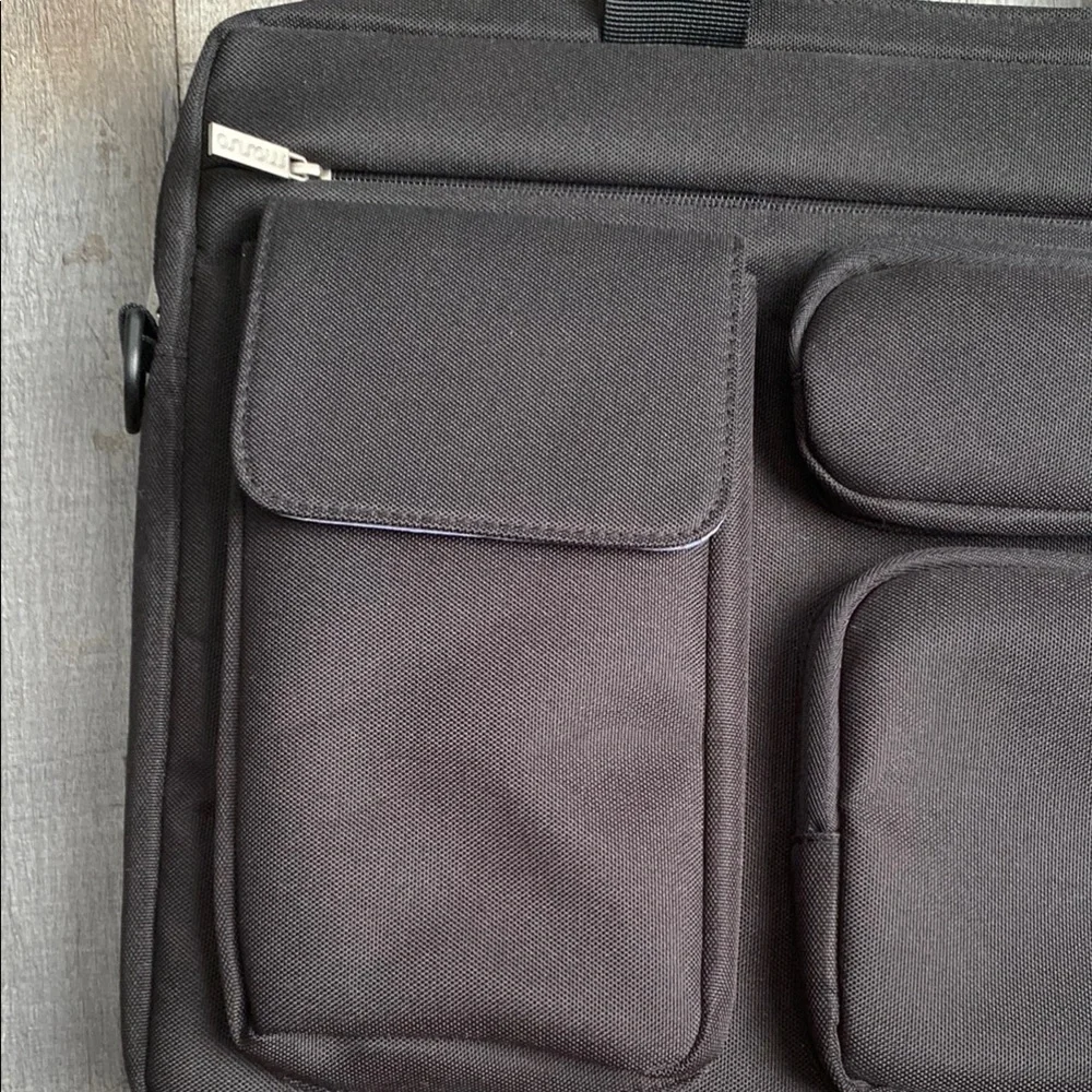 Black Laptop Bag with Durable Material and Professional Design